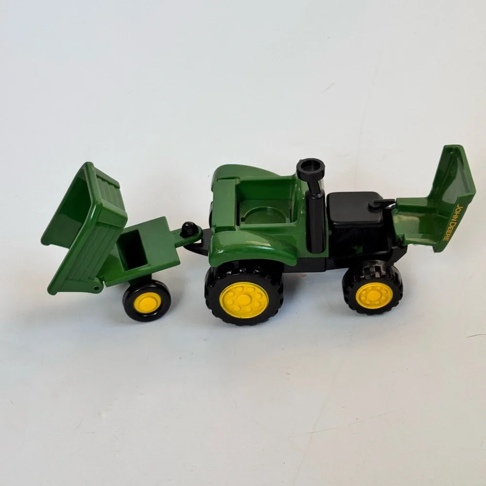 John Deere RC2 Farm Tractor And Dump Trailer and Gator Toy Set